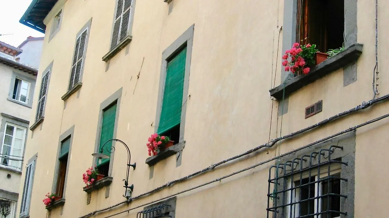 Palazzo Colombini Apartment Lucca