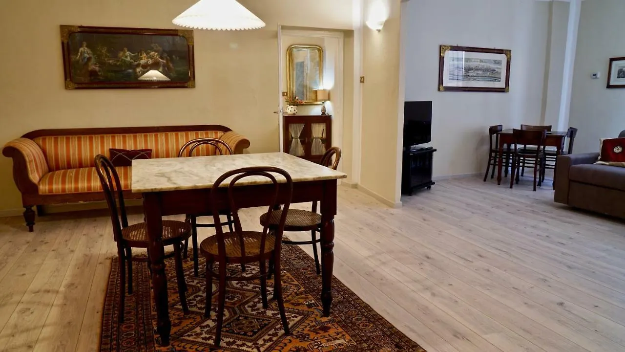 Palazzo Colombini Apartment Lucca Italy