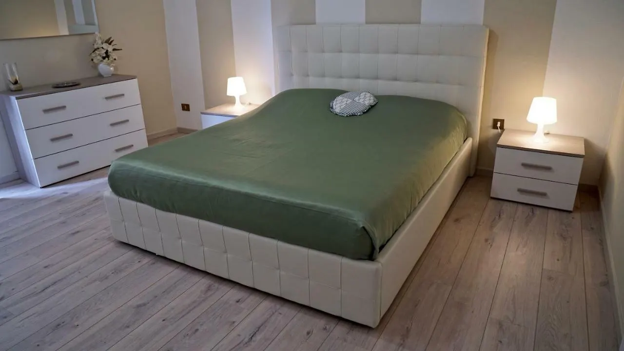 Palazzo Colombini Apartment Lucca