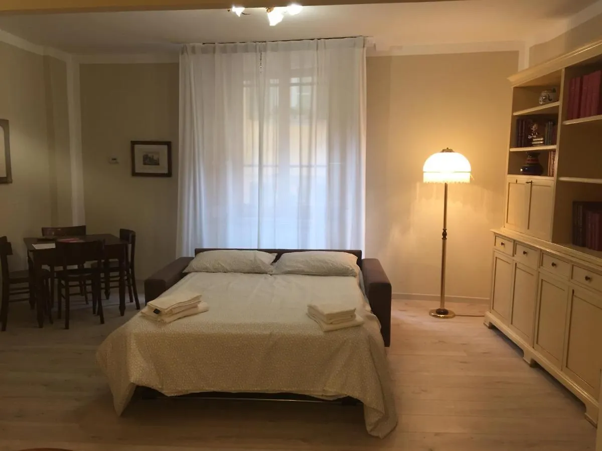 Palazzo Colombini Apartment Lucca